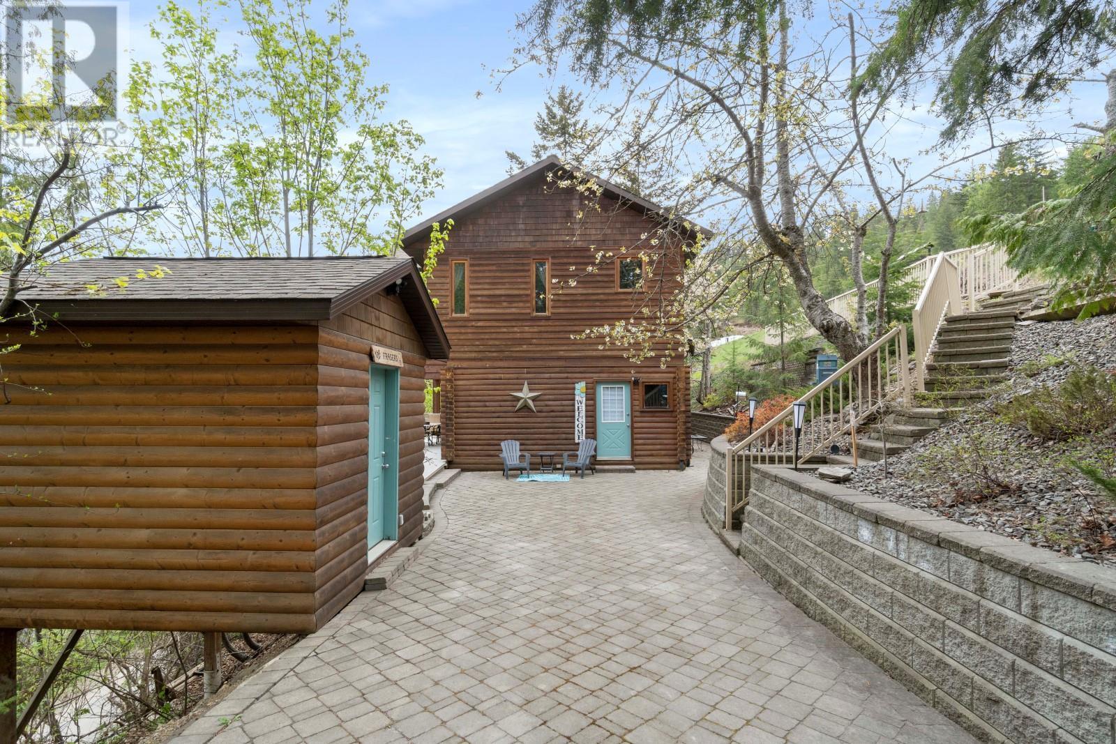 1 Old Sicamous Road
