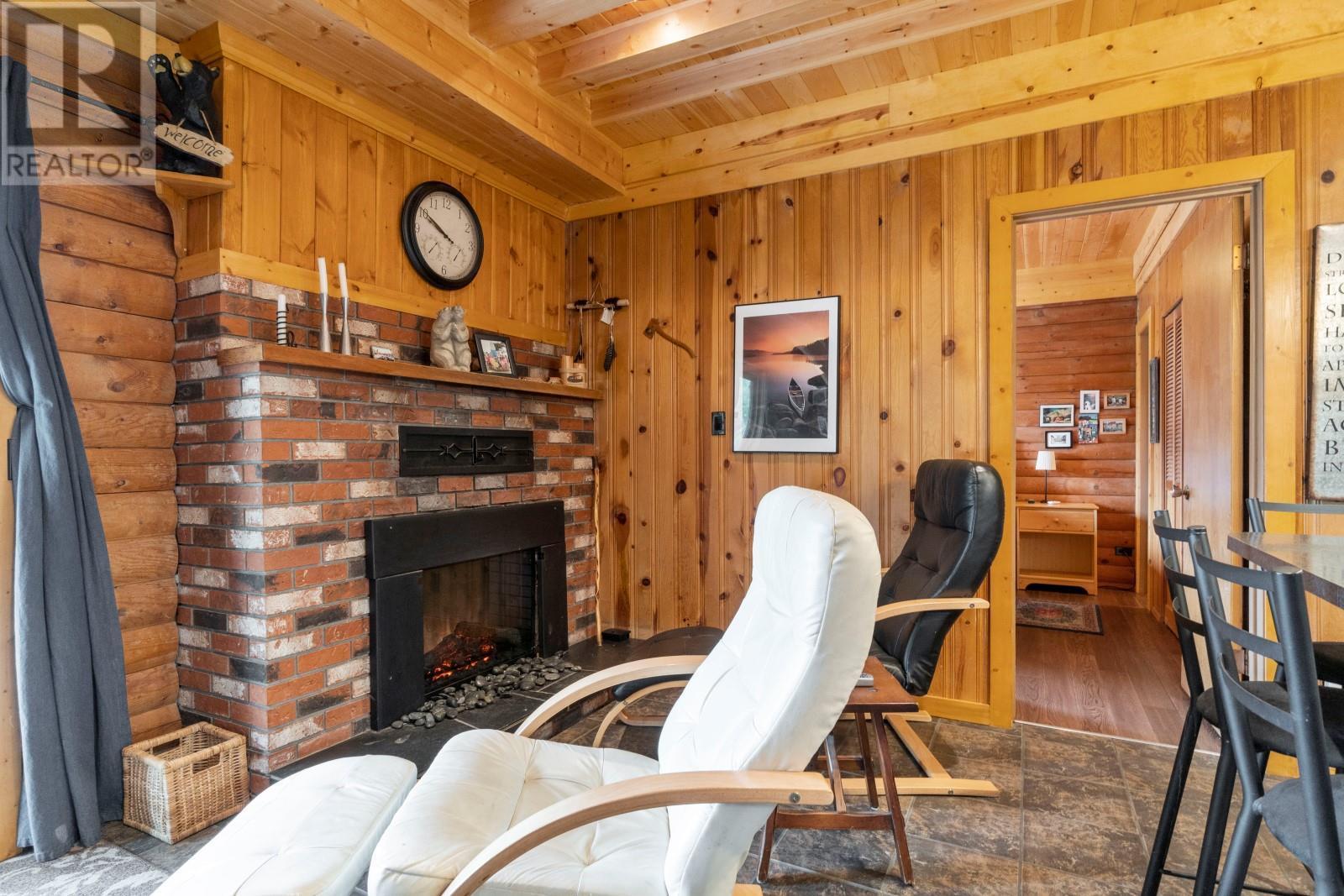 1 Old Sicamous Road