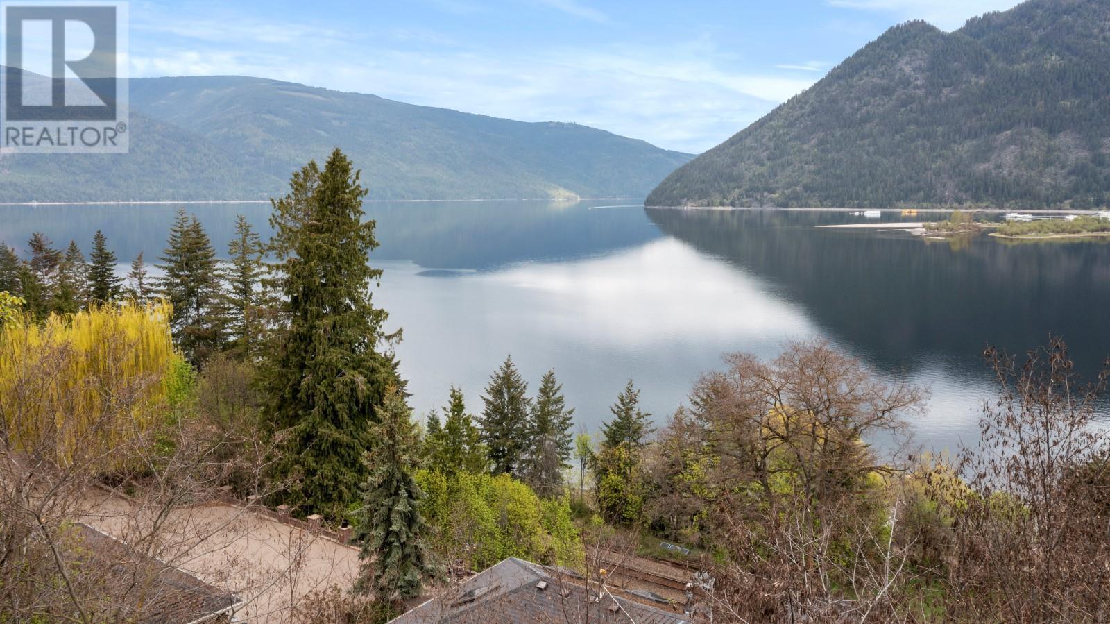 1 Old Sicamous Road