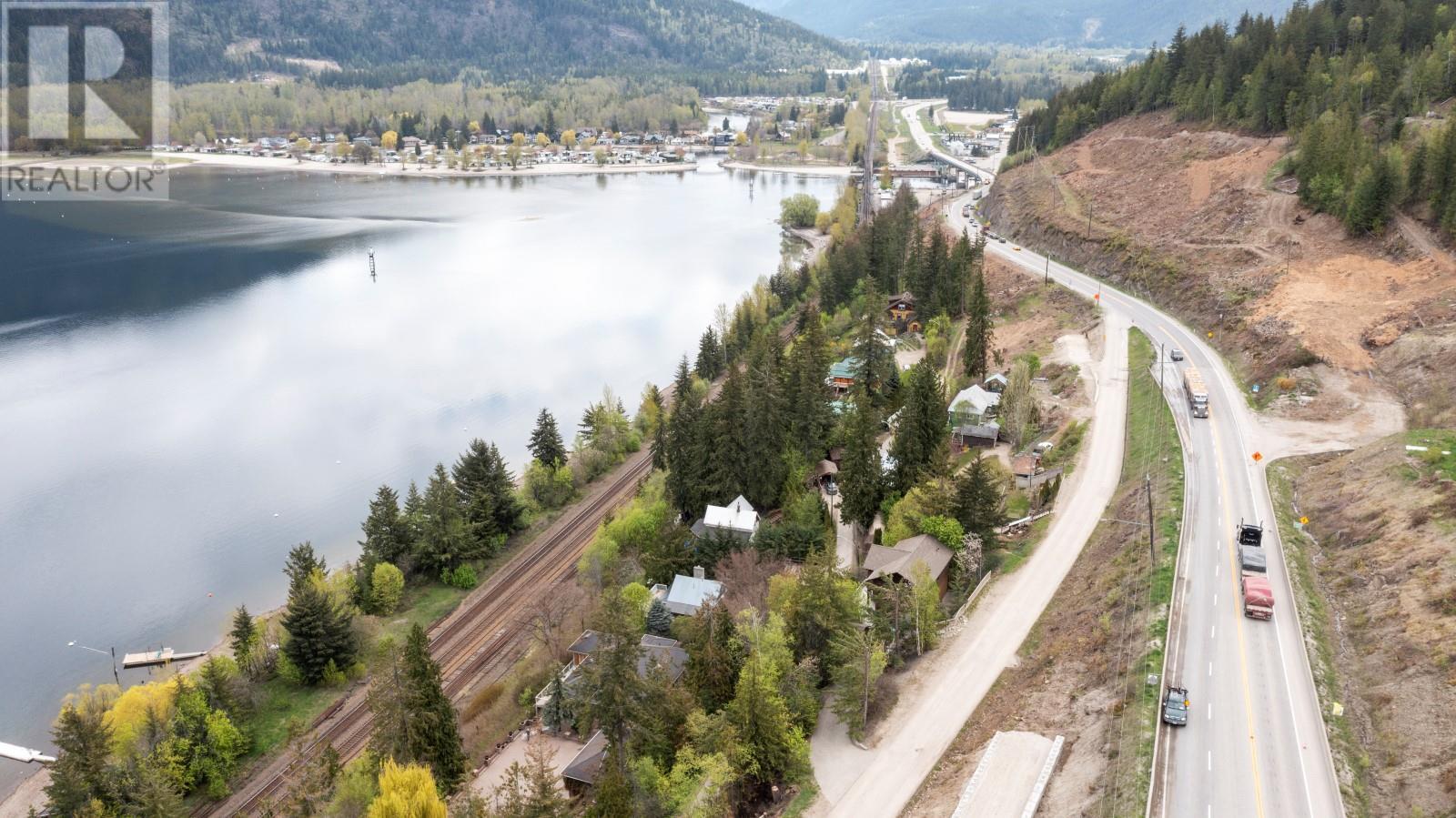 1 Old Sicamous Road