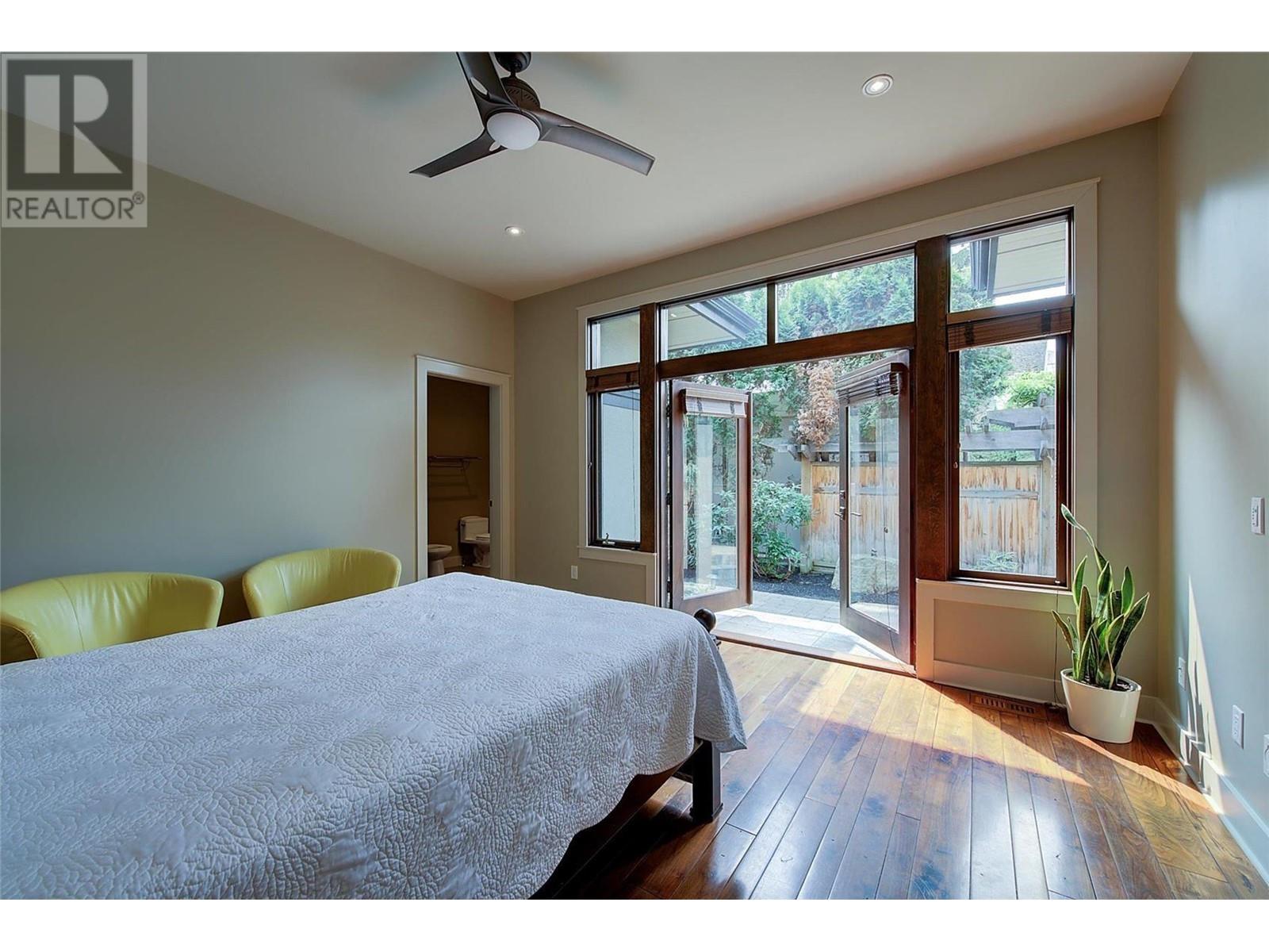 4100 Lakeshore Road