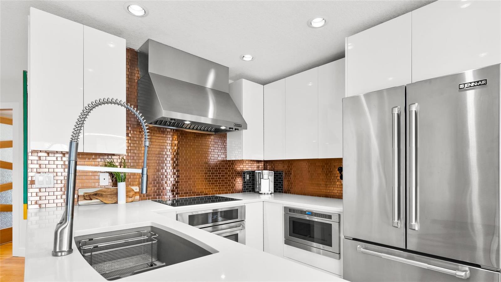 Listing 10275338 - Large Photo # 7