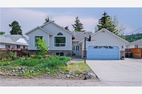 3219 Stonegate Court,, West Kelowna