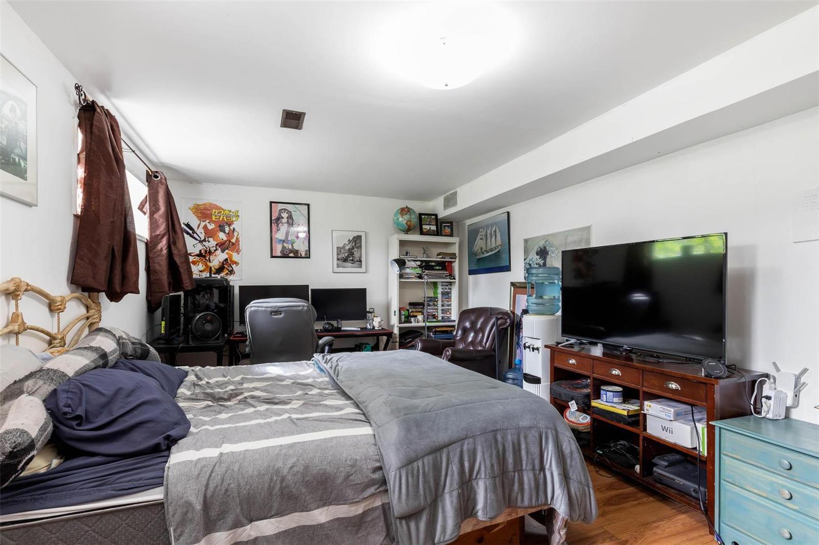 Listing 10275437 - Large Photo # 24