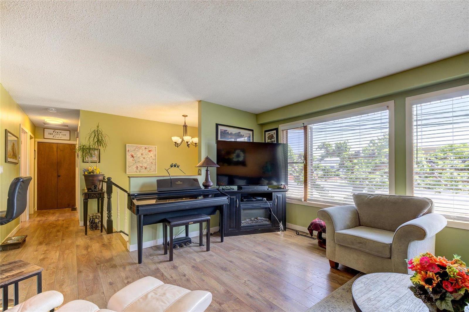 Listing 10275486 - Large Photo # 14