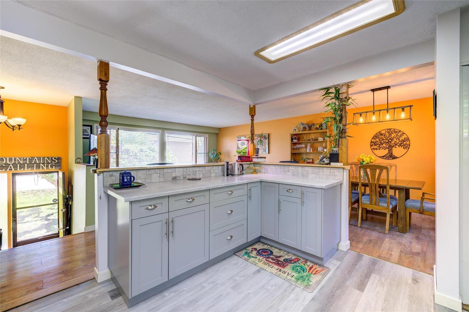 Listing 10275486 - Large Photo # 10