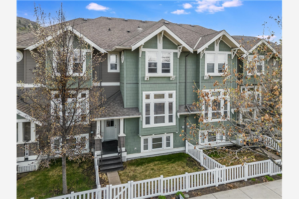 5457 South Perimeter Way,, Kelowna