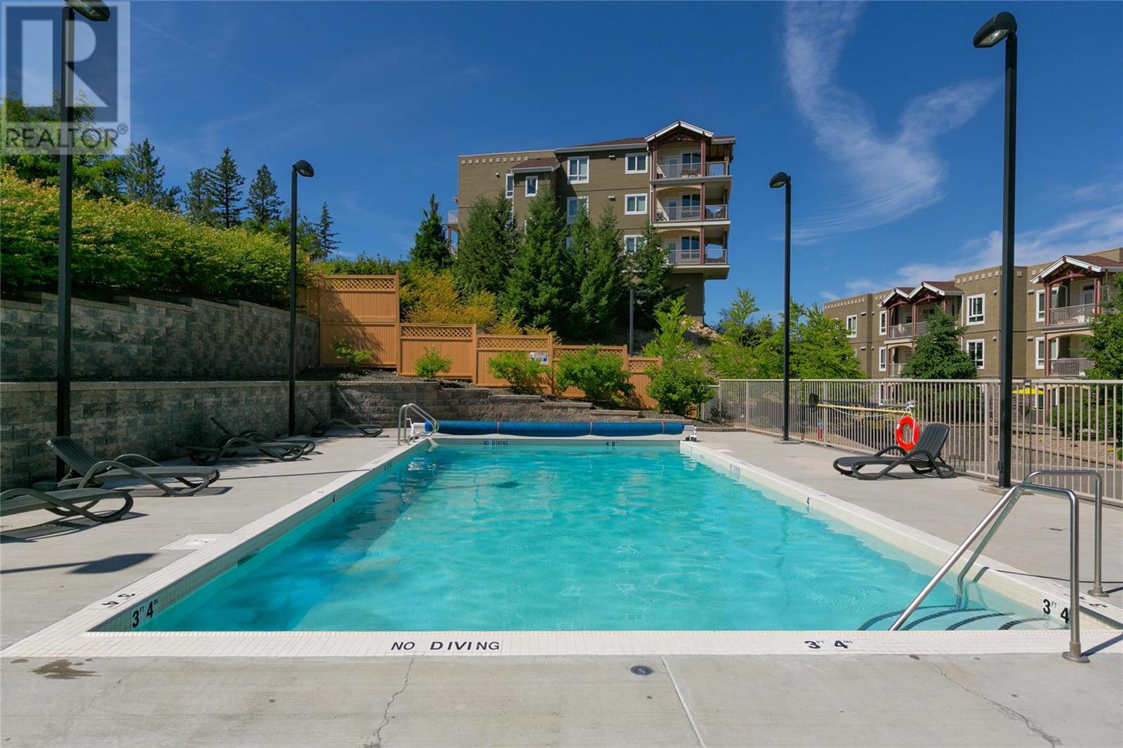Listing 10275553 - Large Photo # 1
