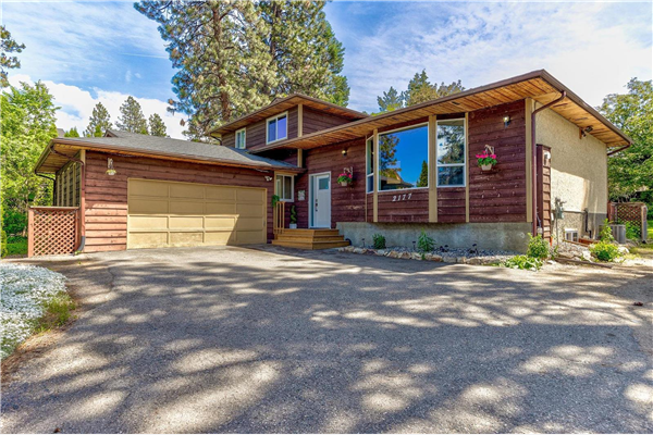 2177 Michelle Crescent,, West Kelowna