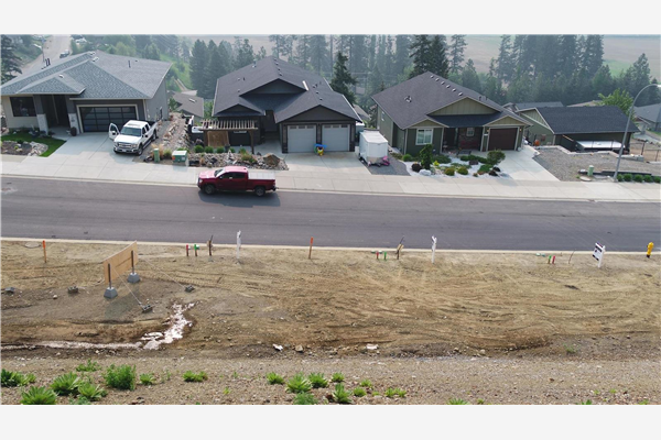 Lot 6 Gallon Avenue,, Lumby