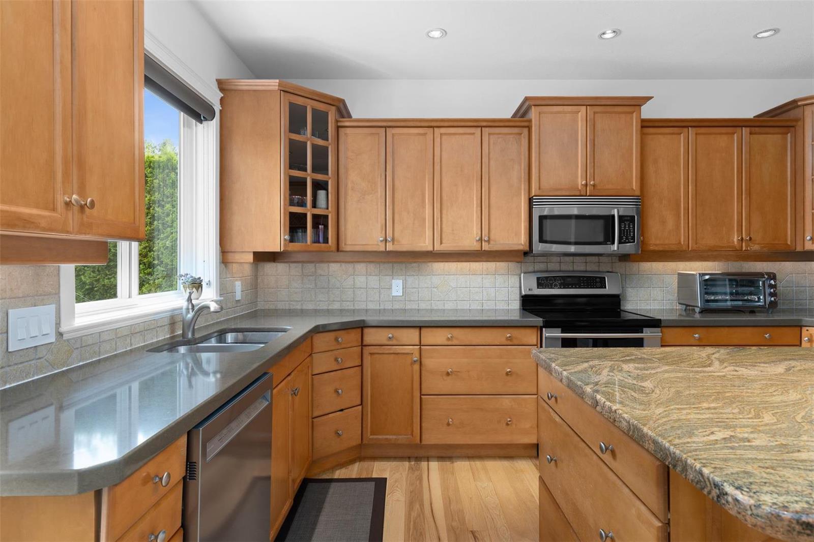 Listing 10275653 - Large Photo # 11