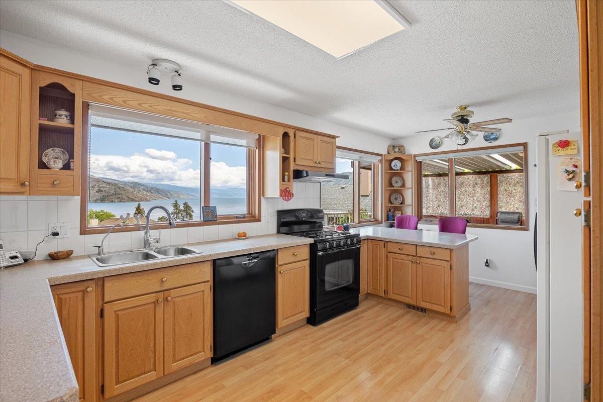 Listing 10275669 - Large Photo # 4