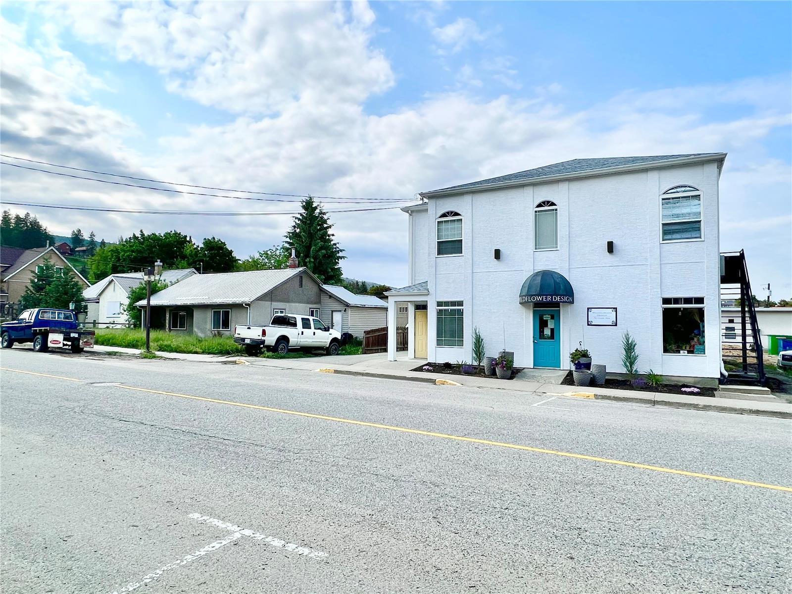 704 Cliff Avenue