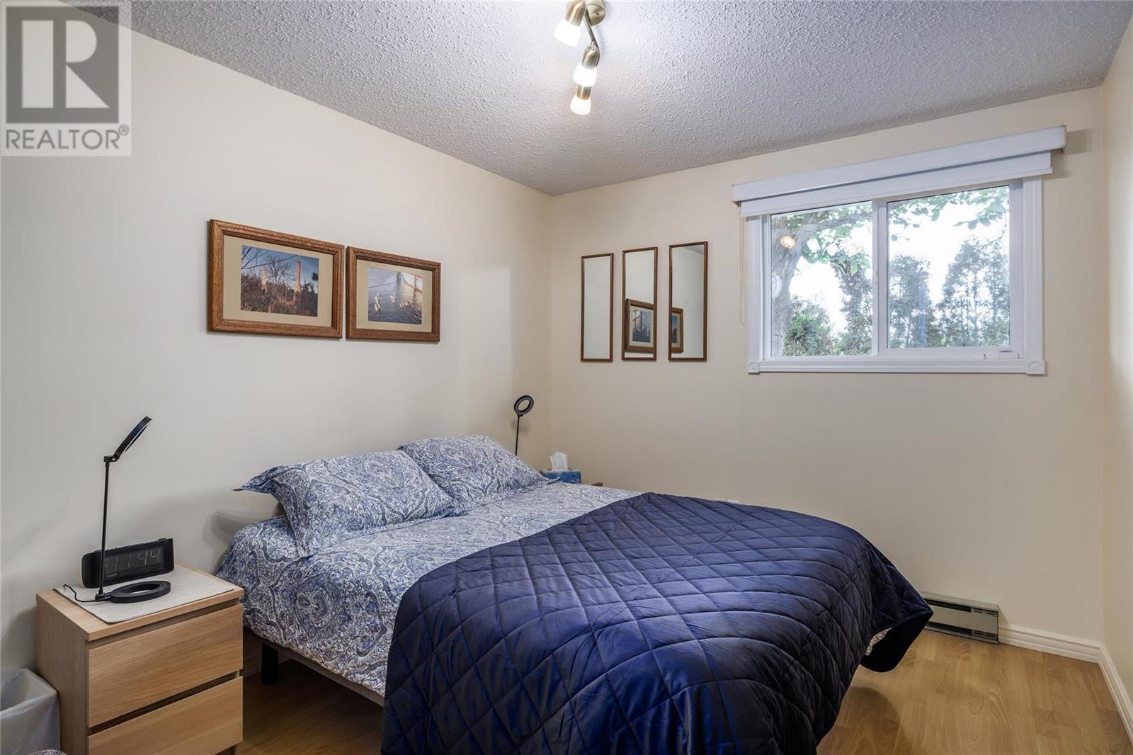 Listing 10275697 - Large Photo # 13