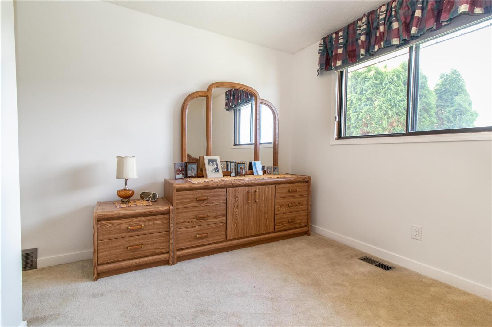 Listing 10275759 - Large Photo # 16