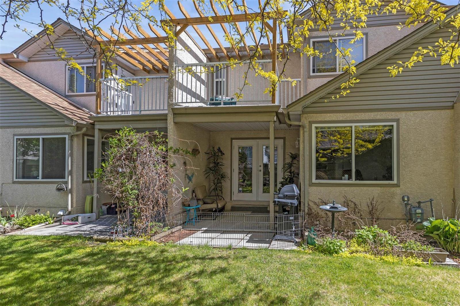 #109 321 Whitman Road,
