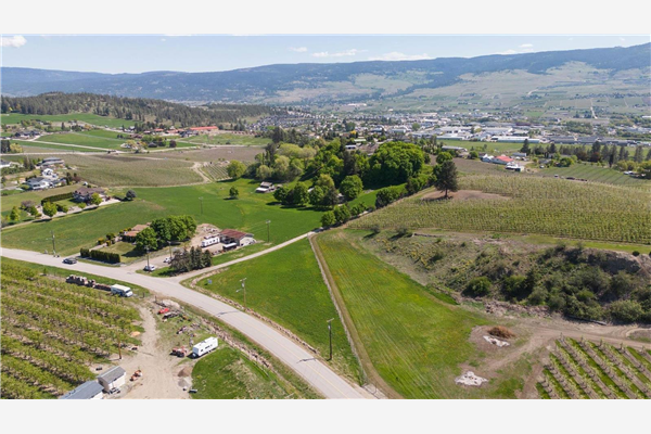 103 Mail Road,, Kelowna