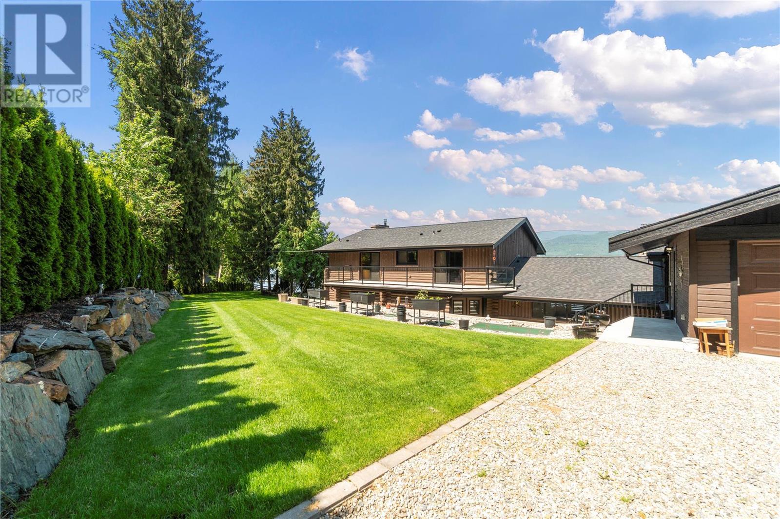 2609 Eagle Bay Road