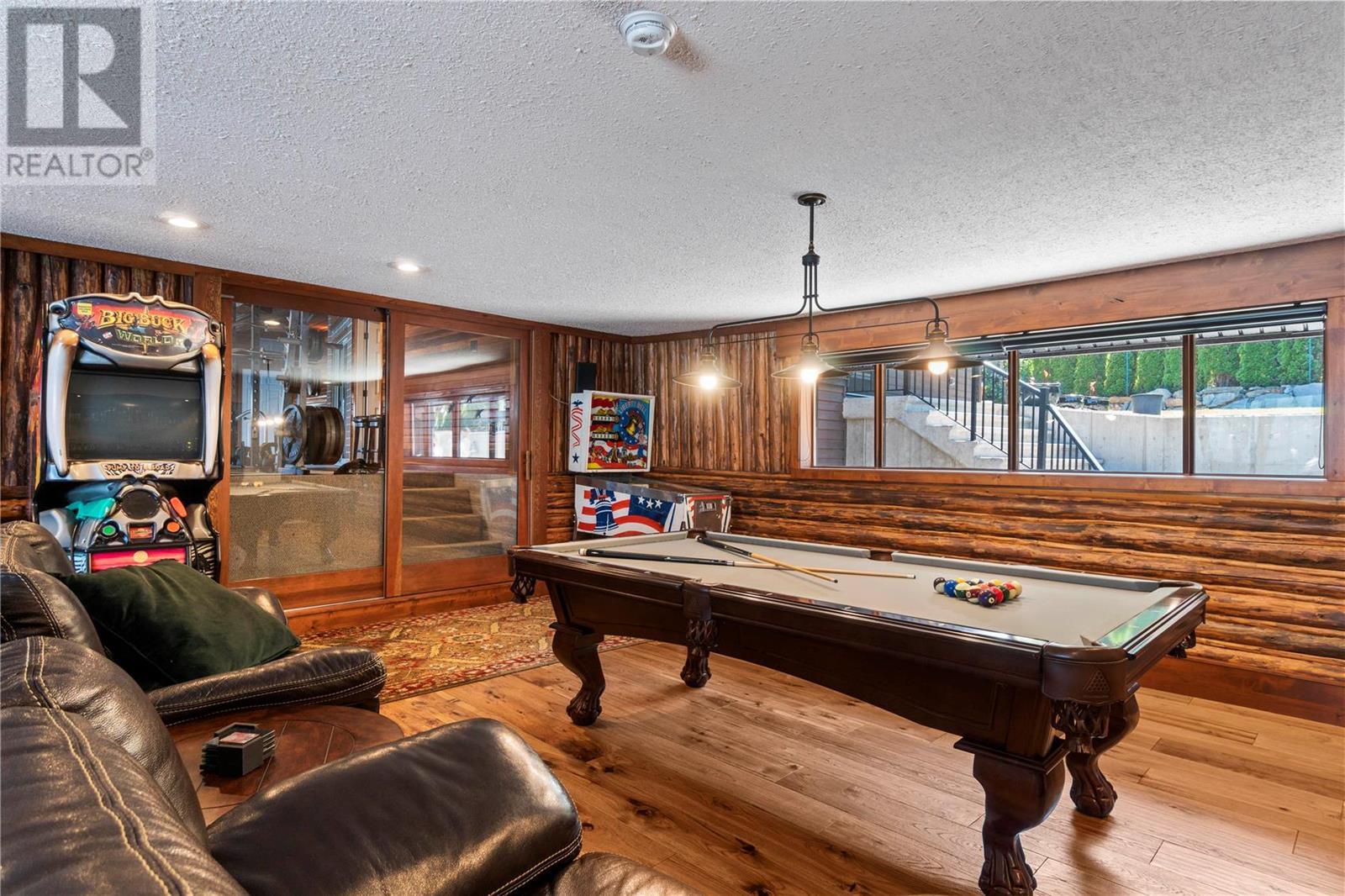 2609 Eagle Bay Road