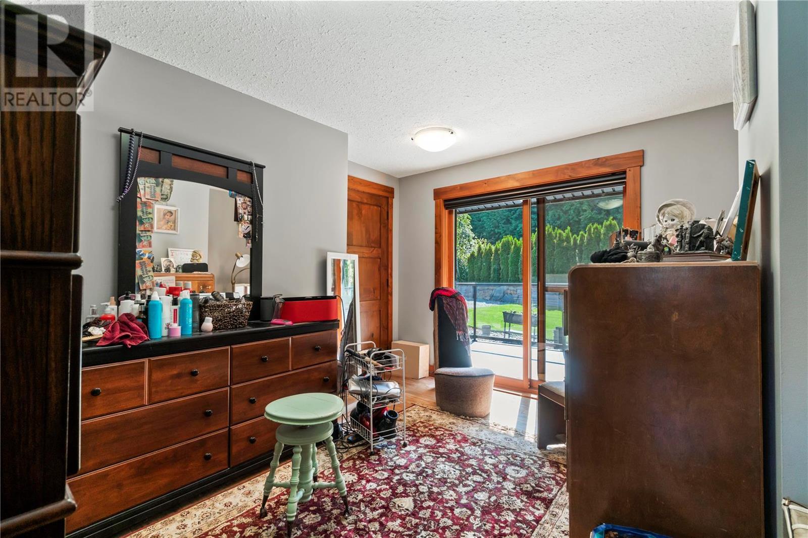 2609 Eagle Bay Road