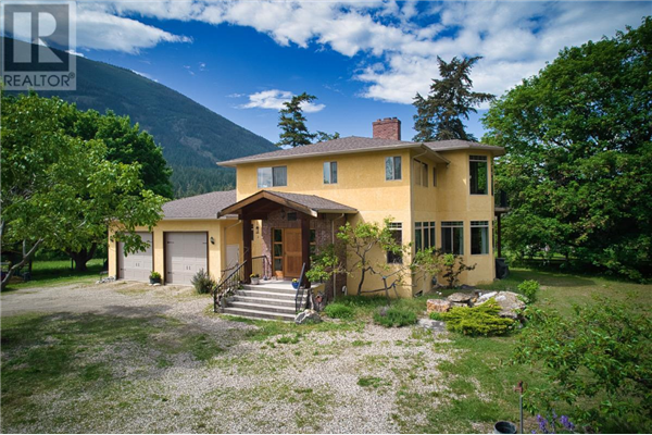 6191 Trans Canada Highway Highway,, Salmon Arm