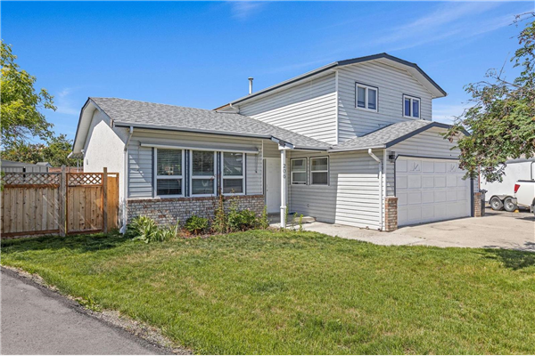 206 Newby Court,, Kelowna