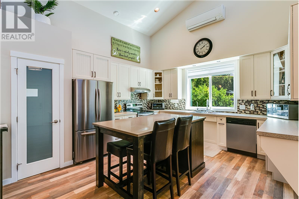 4377 Gordon Drive,, Kelowna