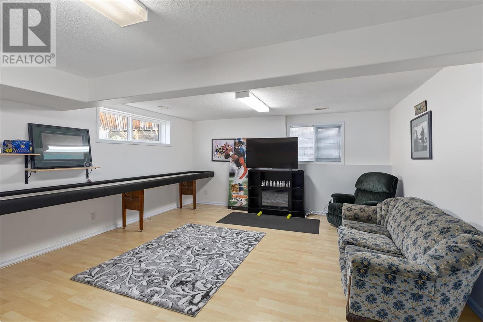 6098 Gummow Road