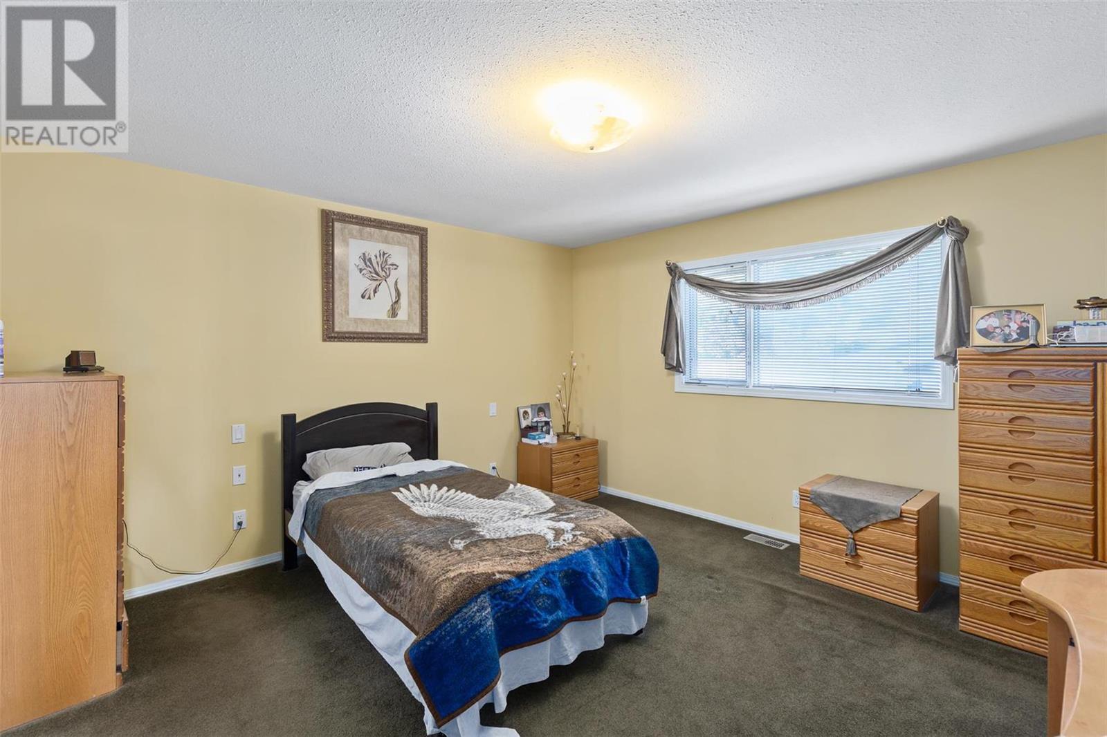6098 Gummow Road