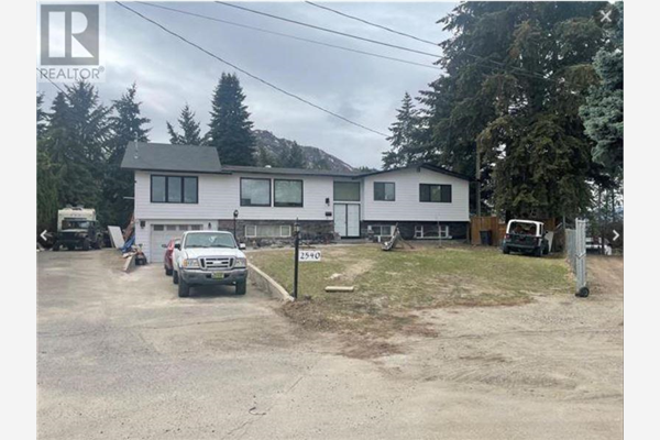 2540 Colleen Road,, West Kelowna