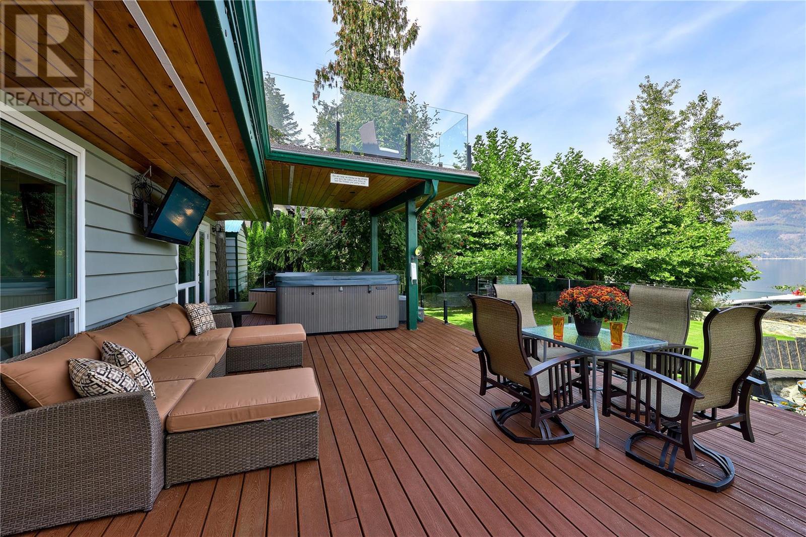 2483 Rocky Point Road