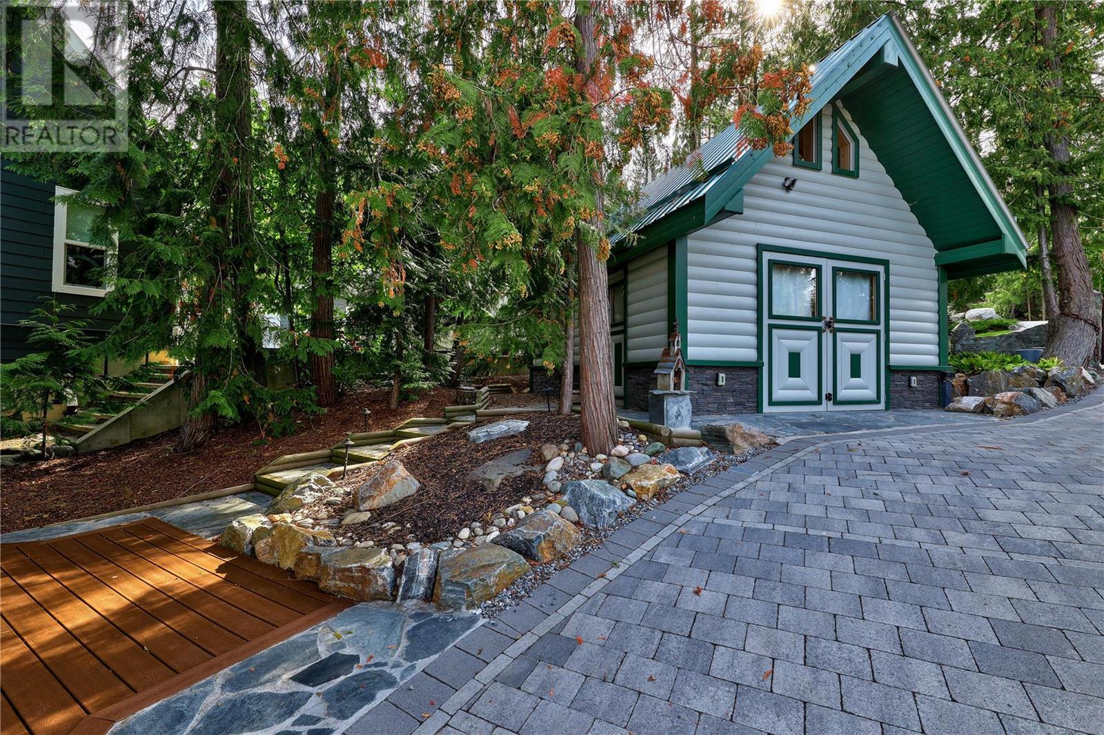 2483 Rocky Point Road