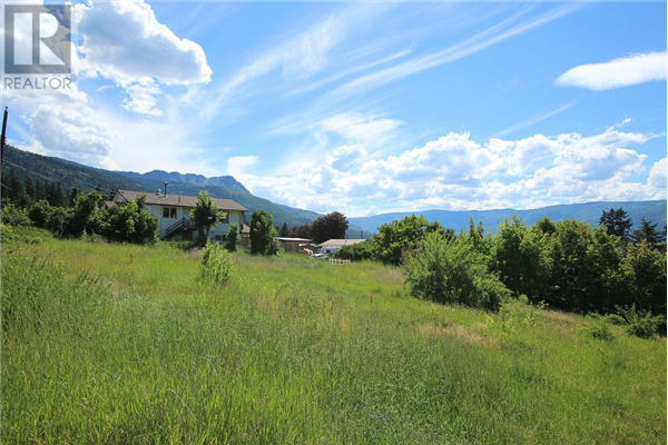 231 7 Street, SE, Salmon Arm