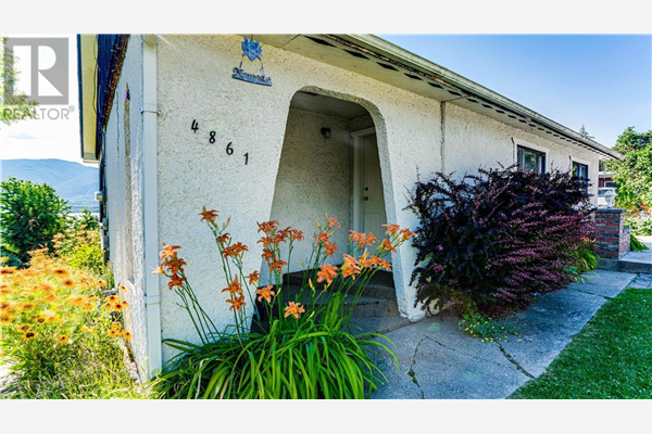 4861 Lakeshore Road, NE, Salmon Arm