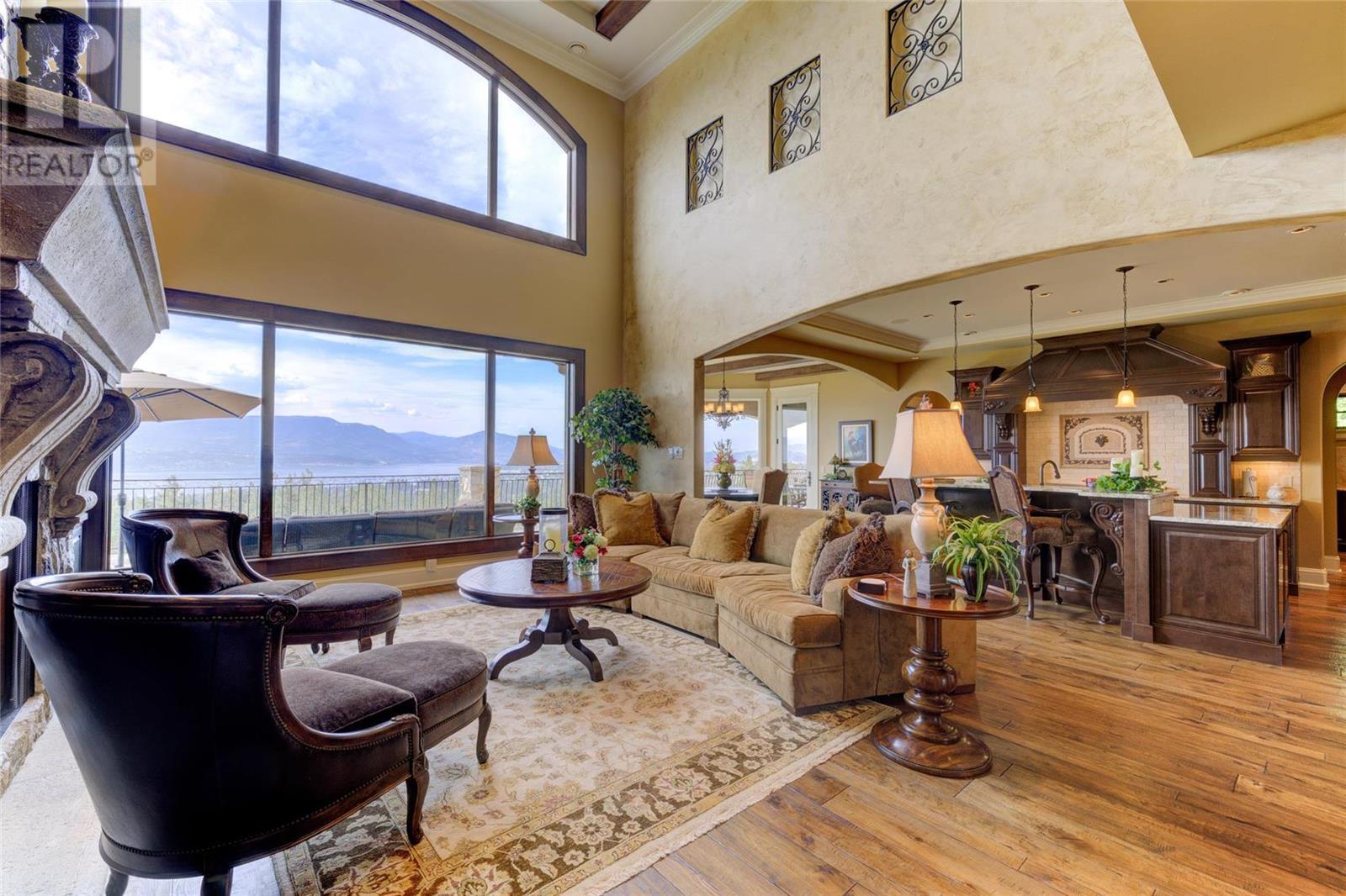 4870 Tuscany Lane