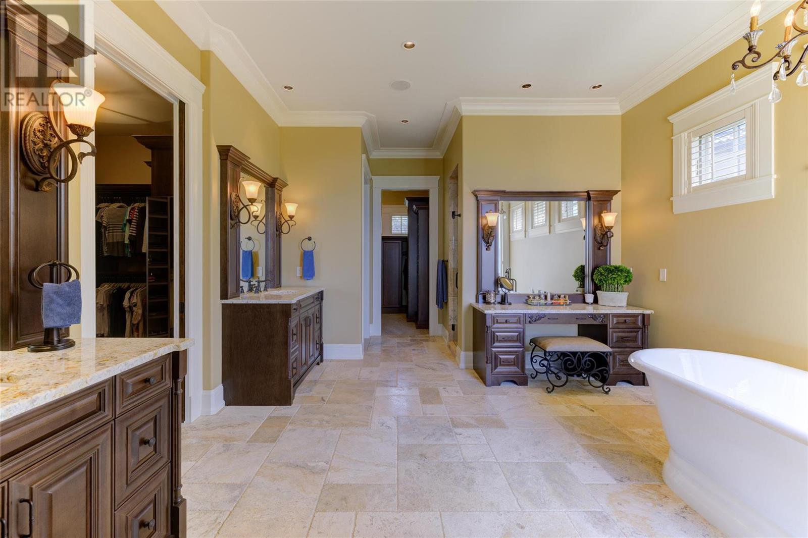 4870 Tuscany Lane