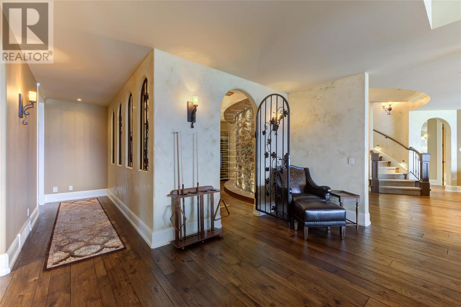4870 Tuscany Lane