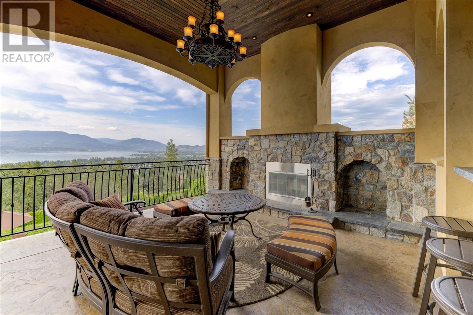 4870 Tuscany Lane