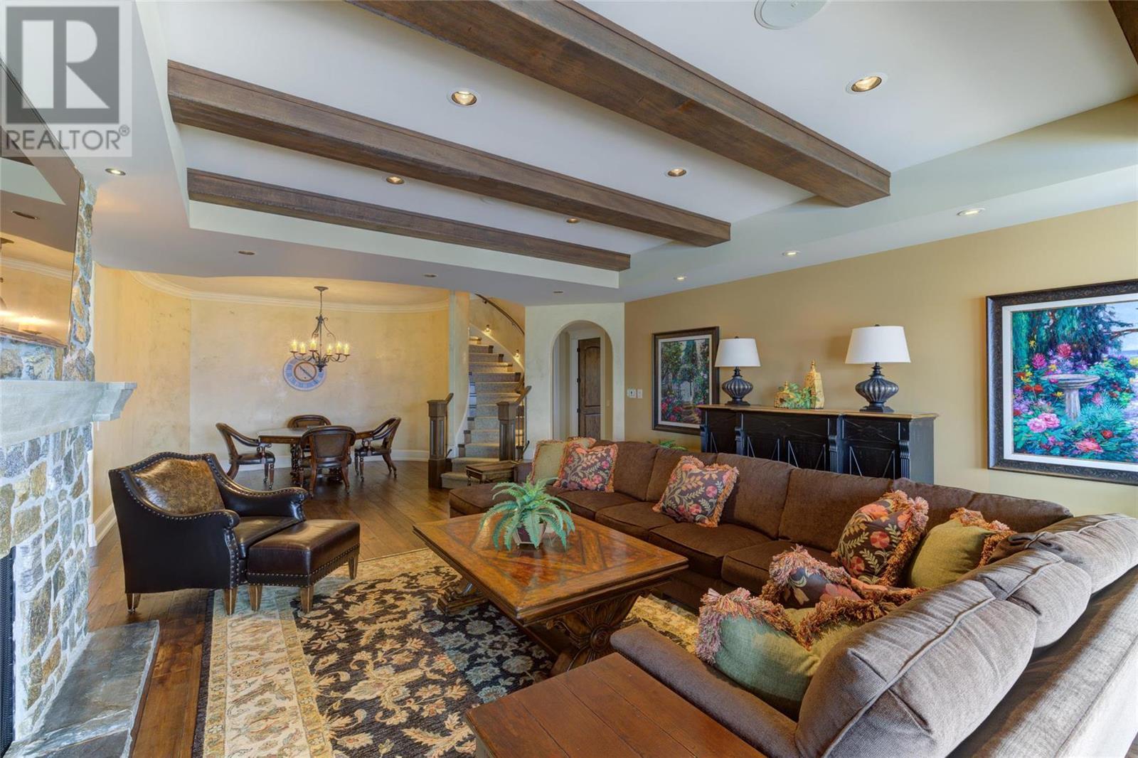 4870 Tuscany Lane