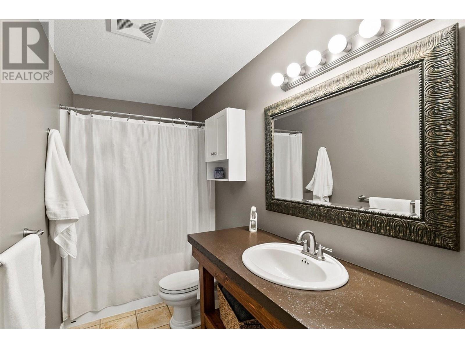 1590 West Kelowna Road