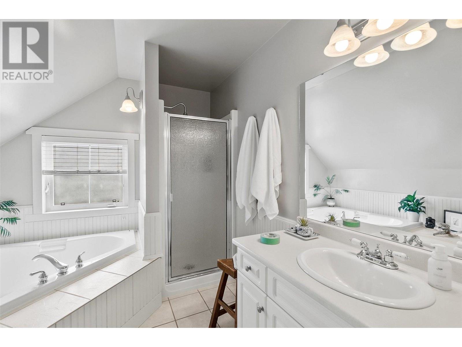1590 West Kelowna Road