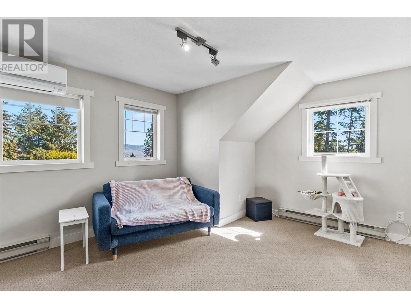 1590 West Kelowna Road