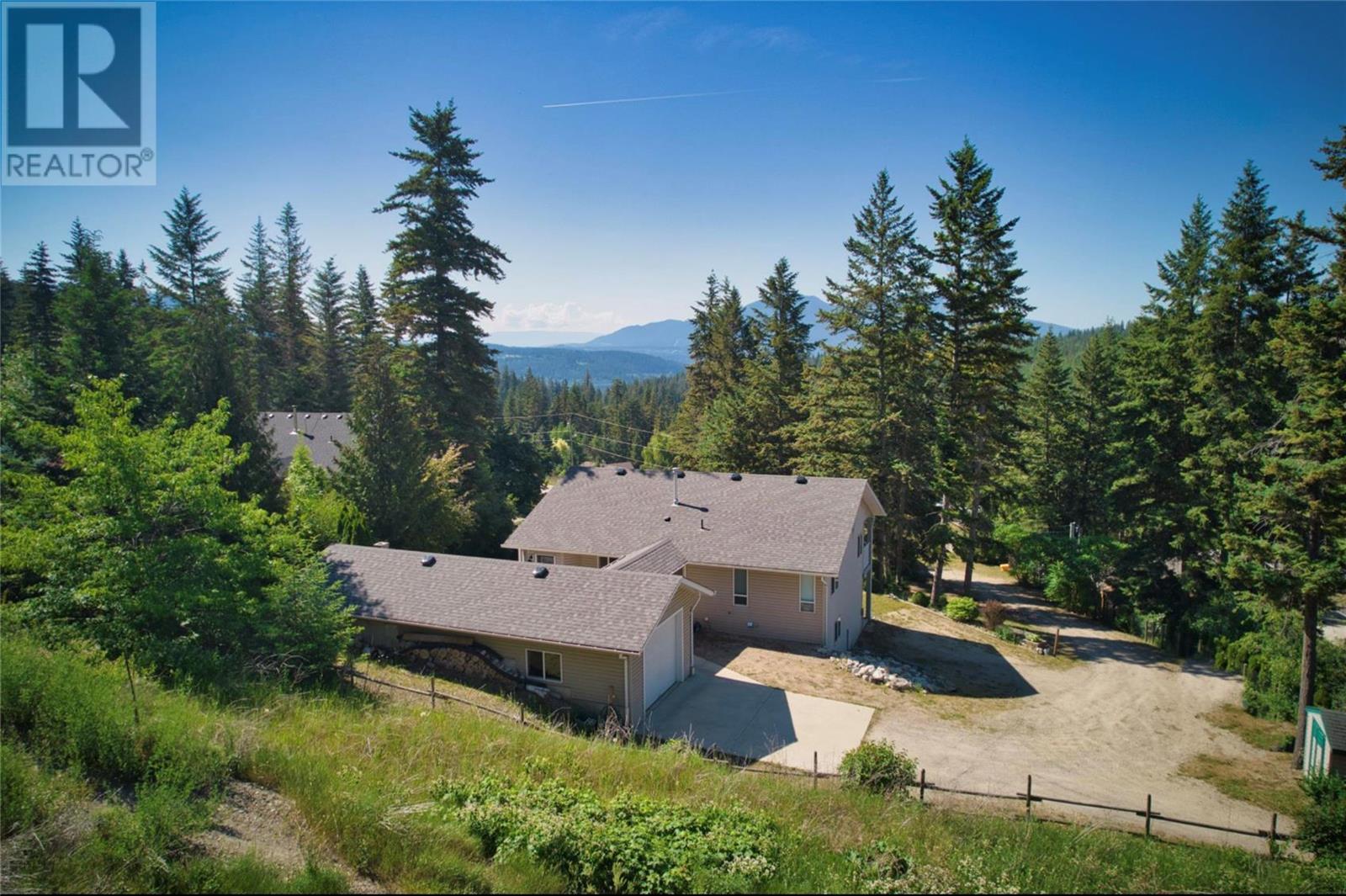 3715 Edgehill Drive