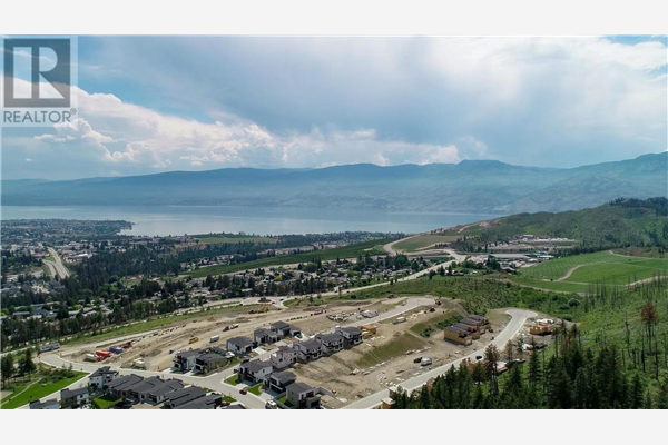 110/111 Yorkton Road,, West Kelowna