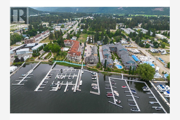 1122 Riverside Avenue,, Sicamous