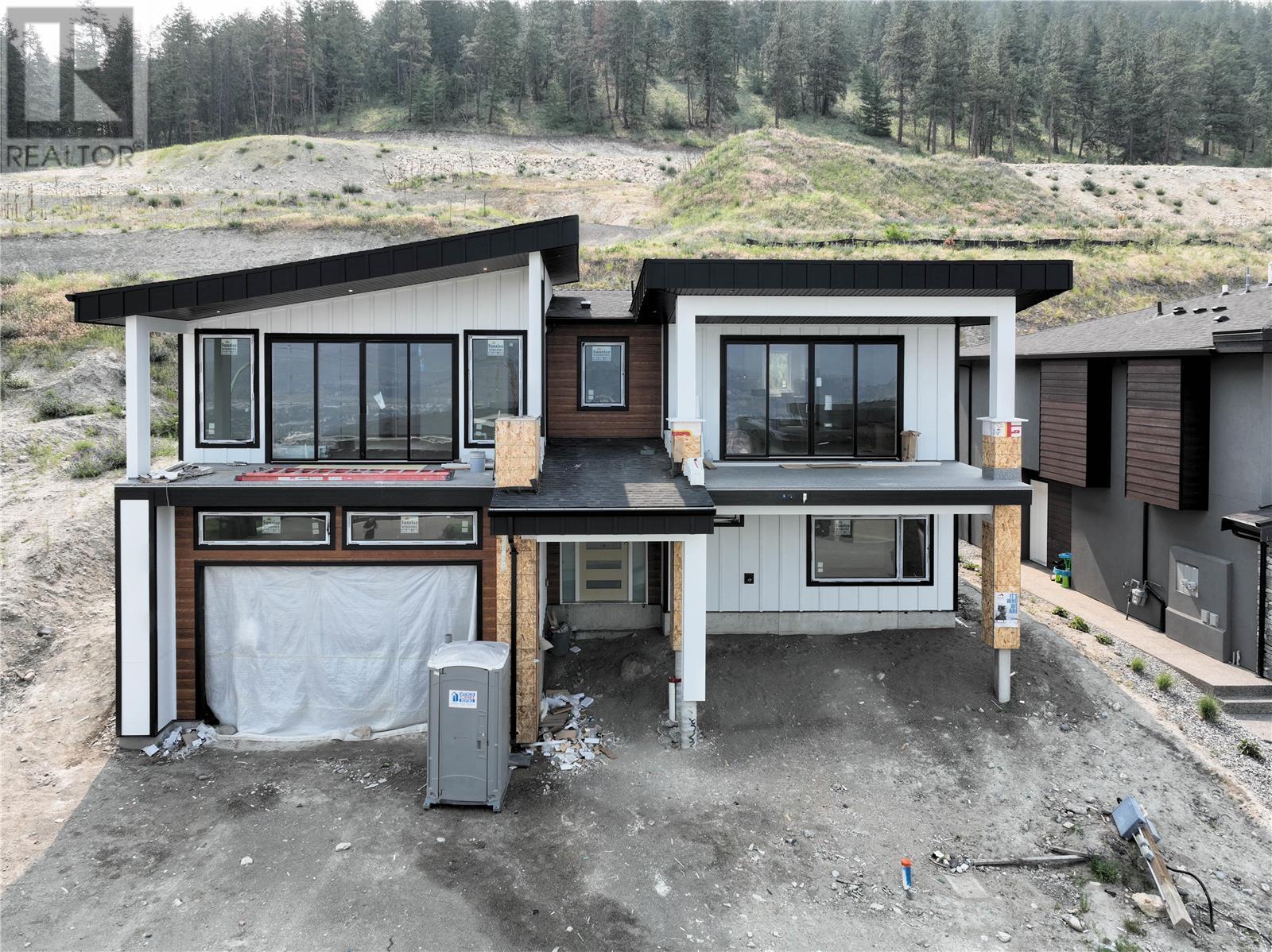 647 Deans Drive,