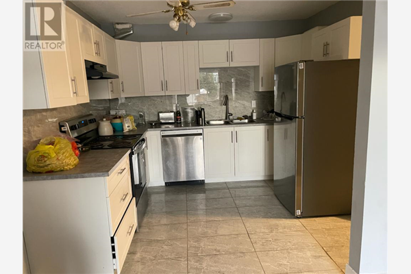 550 McCurdy Road,, Kelowna