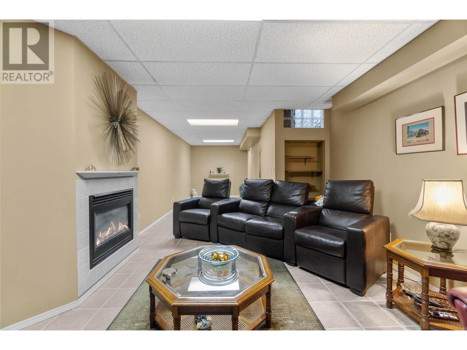 801 20 Street NE Unit# 1, #1