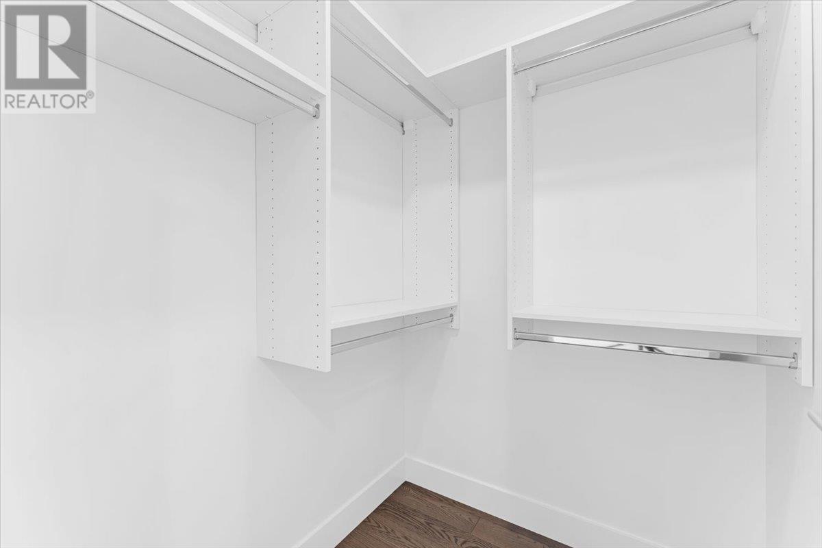 1181 Sunset Drive Unit# 1305, #1305