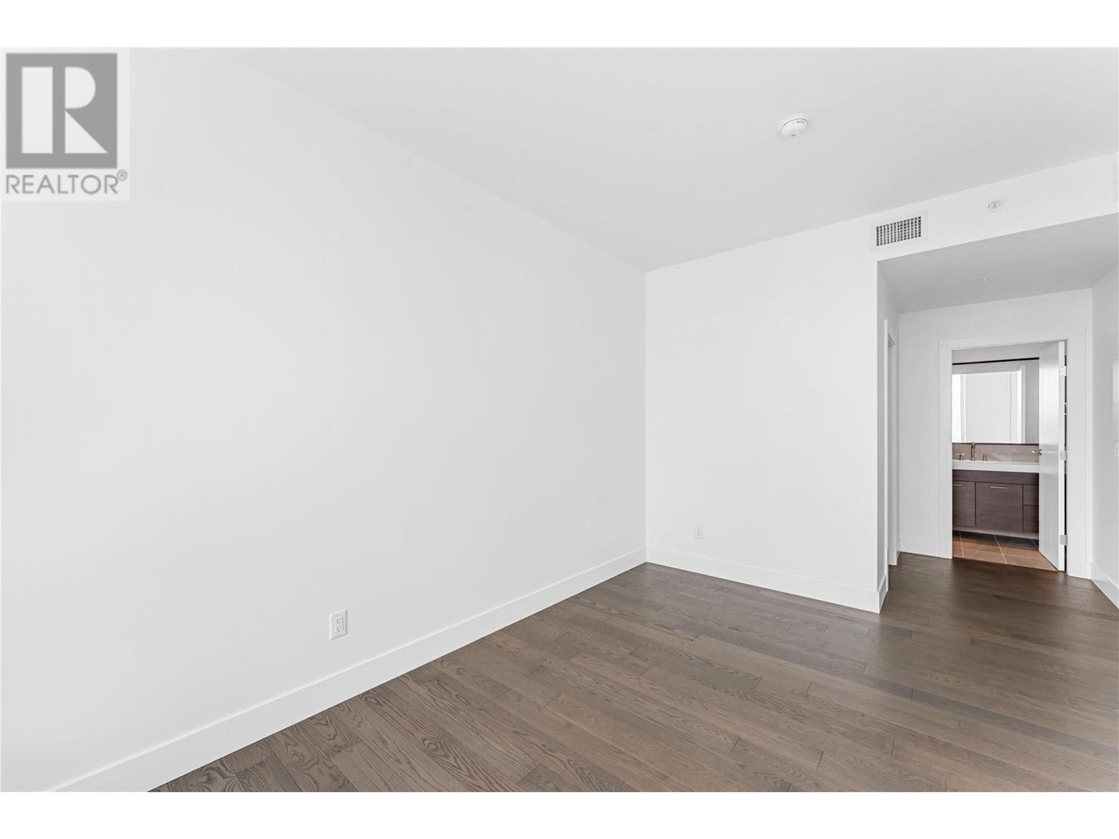 1181 Sunset Drive Unit# 1404, #1404